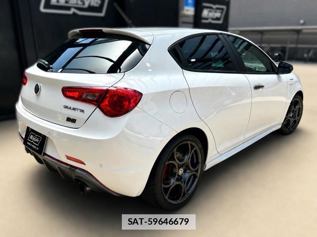 ALFA ROMEO GIULIETTA 2019-02 7805691-7