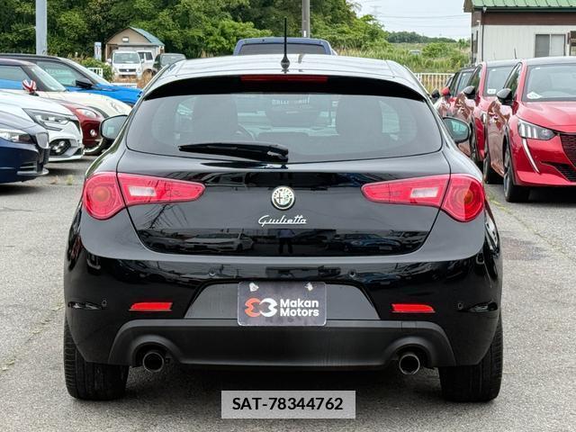 ALFA ROMEO GIULIETTA 2012-12 7808809-10