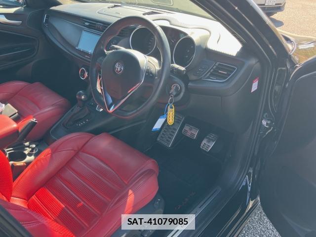 ALFA ROMEO GIULIETTA 2021-01 7810378-2