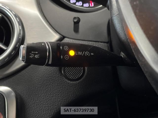 Mercedes Benz GLA-CLASS 2015-02 7795248-6