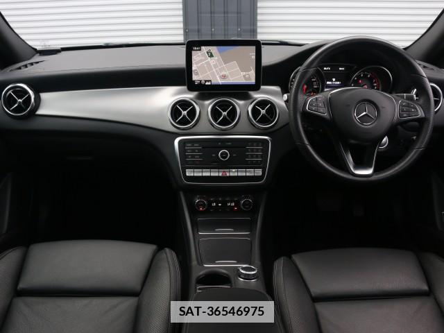 Mercedes Benz GLA-CLASS 2020-11 7796357-2