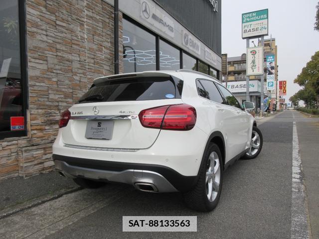 Mercedes Benz GLA-CLASS 2017-07 7804352-1