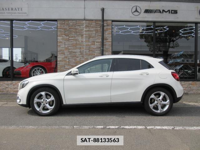 Mercedes Benz GLA-CLASS 2017-07 7804352-3