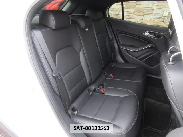 Mercedes Benz GLA-CLASS 2017-07 7804352-6