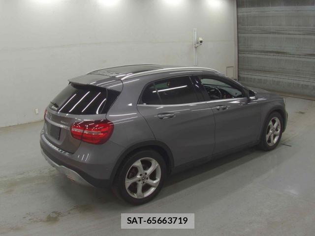 Mercedes Benz GLA-CLASS 2018-09 7809194-1