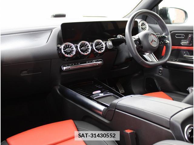Mercedes Benz GLA-CLASS 2023-10 7811286-6