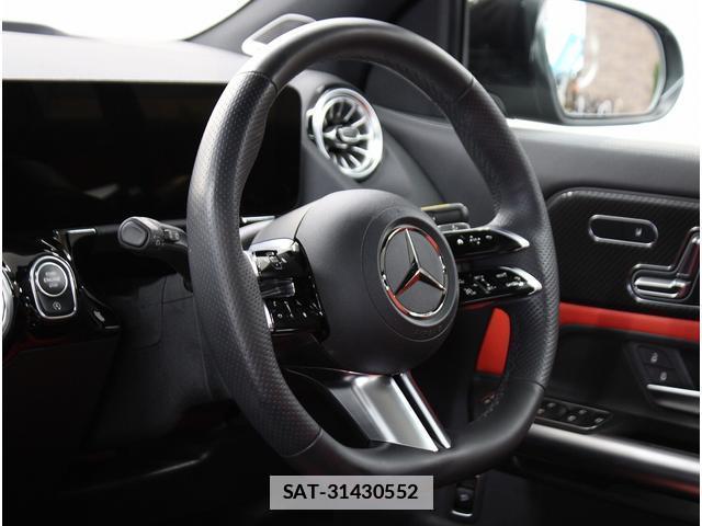 Mercedes Benz GLA-CLASS 2023-10 7811286-7