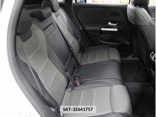 Mercedes Benz GLA-CLASS 2020-10 7811287-16