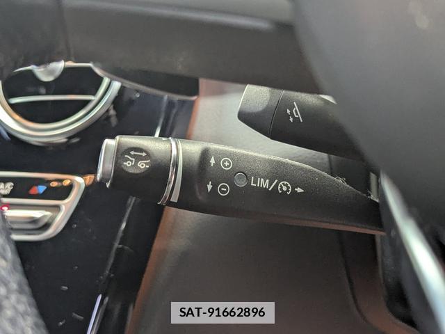 Mercedes Benz GLC-CLASS 2018-05 7795307-5