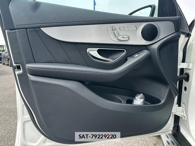 Mercedes Benz GLC-CLASS 2017-11 7803613-9