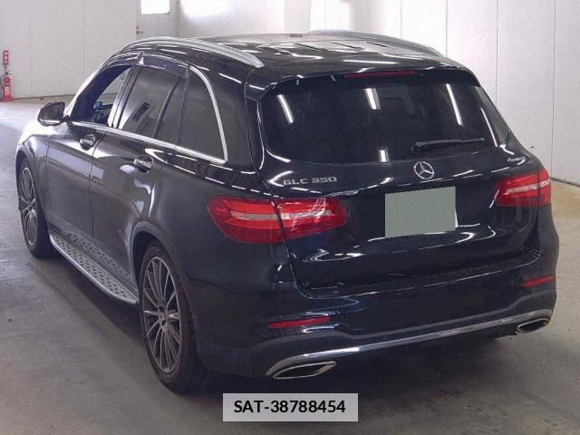 Mercedes Benz GLC-CLASS 2017-01 7810385-1