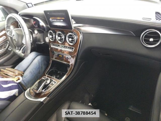 Mercedes Benz GLC-CLASS 2017-01 7810385-2