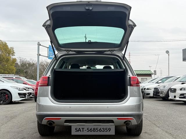 VolksWagen GOLF ALLTRACK 2016-03 7808784-14