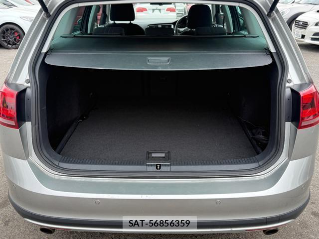 VolksWagen GOLF ALLTRACK 2016-03 7808784-15