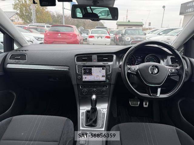 VolksWagen GOLF ALLTRACK 2016-03 7808784-3