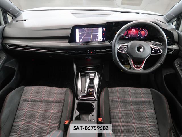 VolksWagen GOLF GTI 2023-05 7796039-3