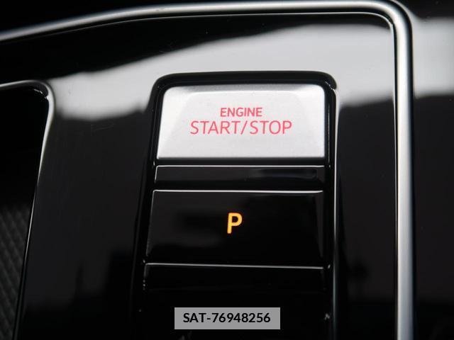 VolksWagen GOLF GTI 2023-02 7796045-8