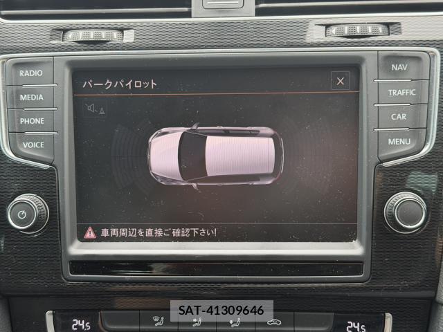 VolksWagen GOLF GTI 2014-09 7803875-12