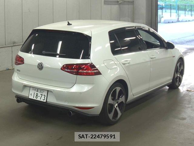 VolksWagen GOLF GTI 2014-01 7811022-4
