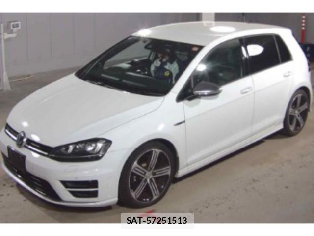 VolksWagen GOLF R 2015-09 7810444-4