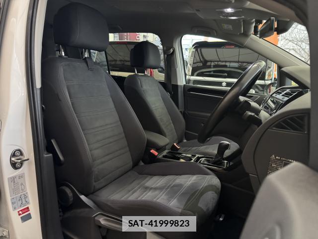 VolksWagen GOLF TOURAN 2021-03 7797890-15