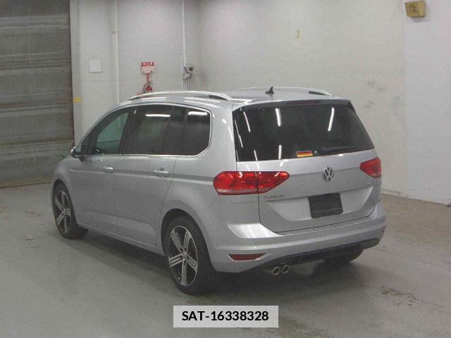 VolksWagen GOLF TOURAN 2019-12 7809188-1