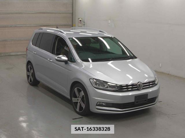 VolksWagen GOLF TOURAN 2019-12 7809188-3