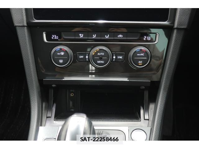 VolksWagen GOLF VARIANT 2019-07 7793196-9