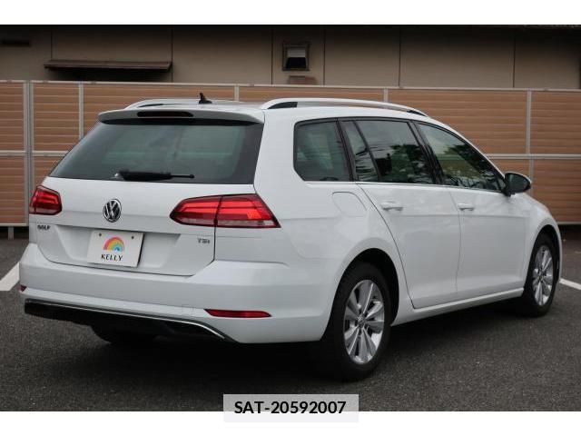 VolksWagen GOLF VARIANT 2018-05 7793202-19
