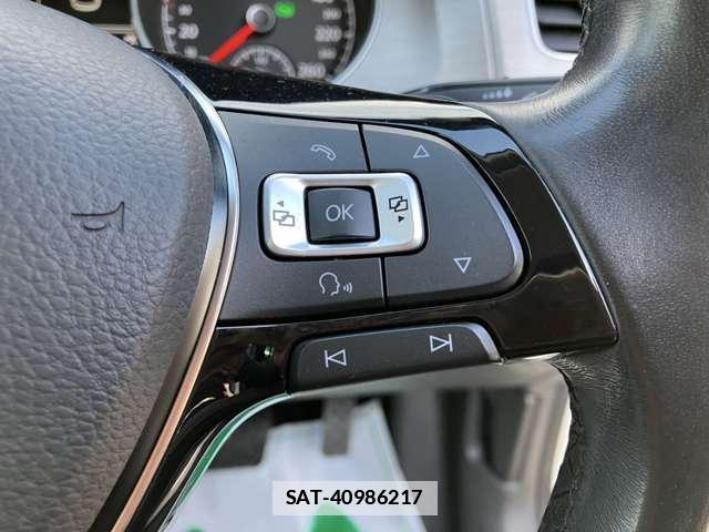 VolksWagen GOLF VARIANT 2017-01 7793708-14