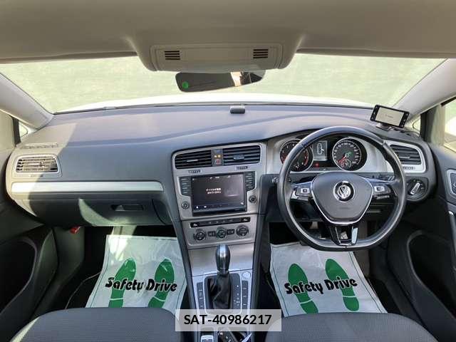 VolksWagen GOLF VARIANT 2017-01 7793708-2