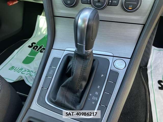 VolksWagen GOLF VARIANT 2017-01 7793708-5