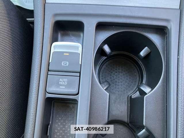 VolksWagen GOLF VARIANT 2017-01 7793708-9