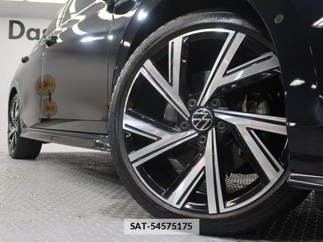 VolksWagen GOLF VARIANT 2023-01 7796044-17