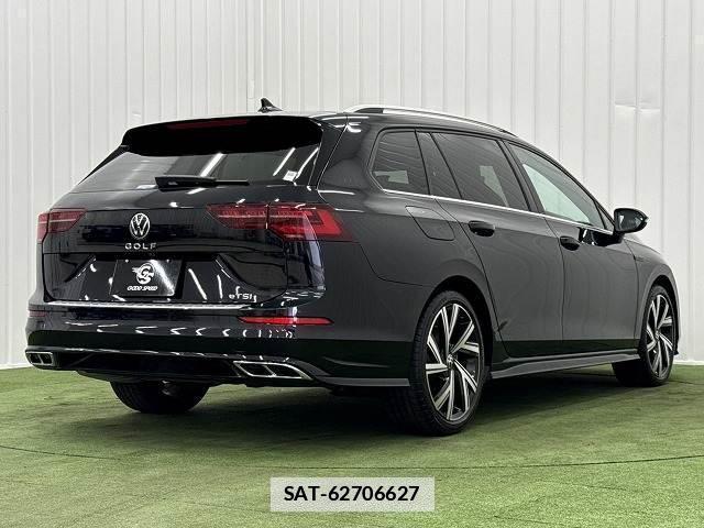 VolksWagen GOLF VARIANT 2023-07 7805298-15