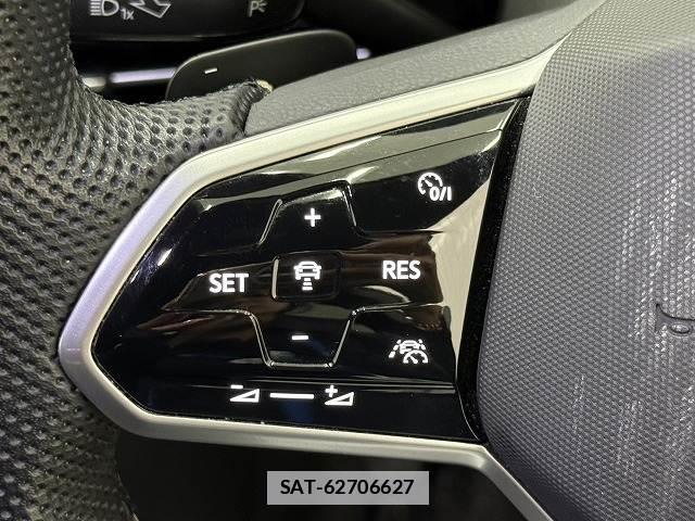 VolksWagen GOLF VARIANT 2023-07 7805298-6