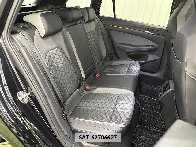 VolksWagen GOLF VARIANT 2023-07 7805298-9