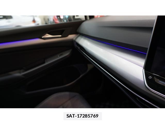 VolksWagen GOLF VARIANT 2025-06 7805479-13