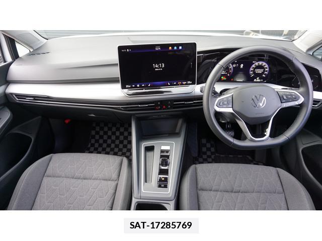 VolksWagen GOLF VARIANT 2025-06 7805479-2