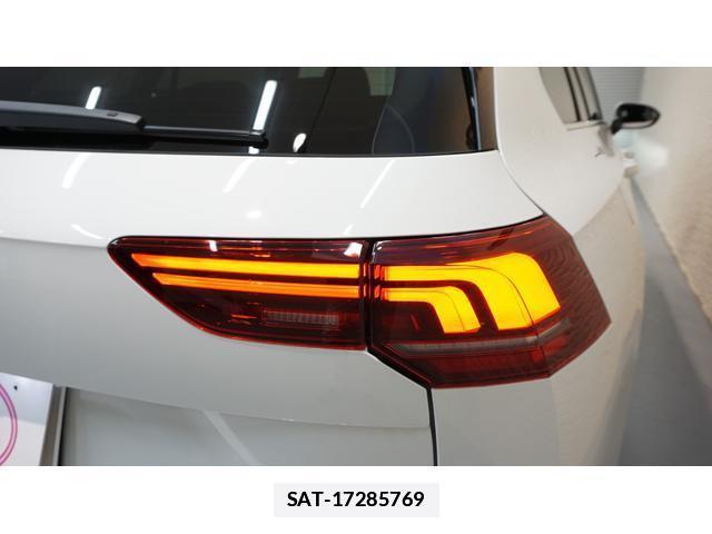 VolksWagen GOLF VARIANT 2025-06 7805479-6
