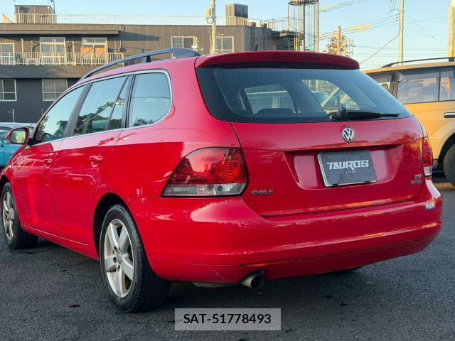 VolksWagen GOLF VARIANT 2013-07 7808542-13