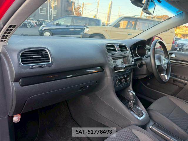 VolksWagen GOLF VARIANT 2013-07 7808542-5