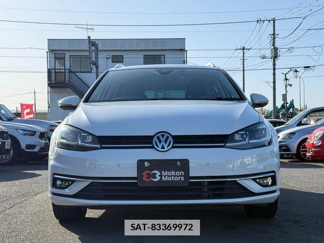 VolksWagen GOLF VARIANT 2020-03 7808782-2