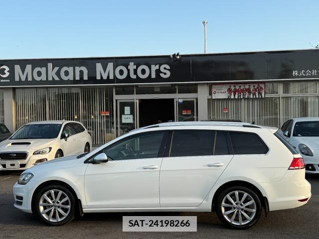 VolksWagen GOLF VARIANT 2017-03 7808804-8