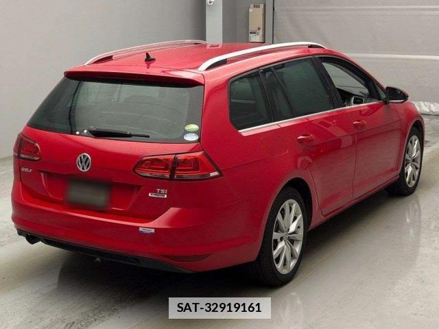 VolksWagen GOLF VARIANT 2017-03 7810421-1