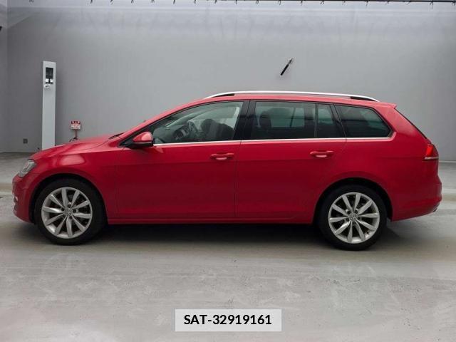 VolksWagen GOLF VARIANT 2017-03 7810421-12