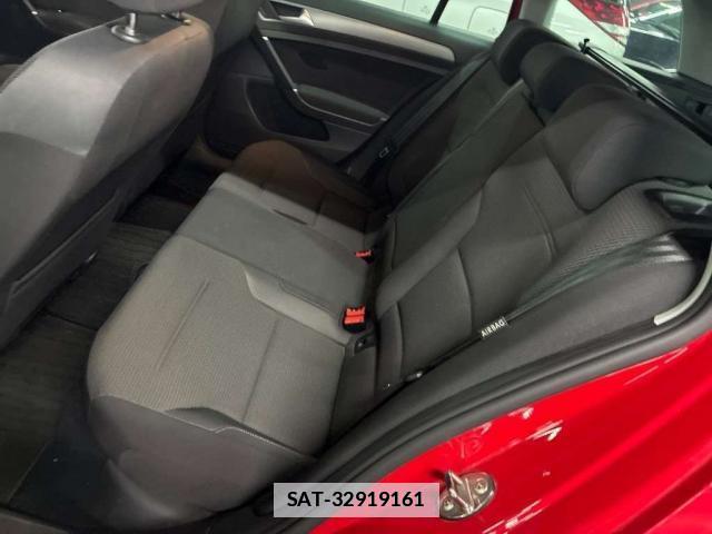 VolksWagen GOLF VARIANT 2017-03 7810421-5