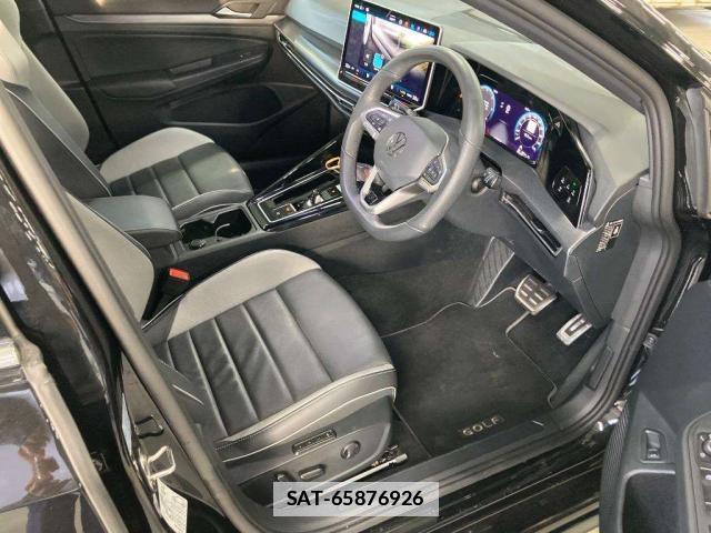 VolksWagen GOLF VARIANT 2025-02 7811147-3