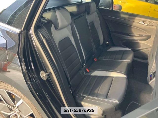 VolksWagen GOLF VARIANT 2025-02 7811147-5
