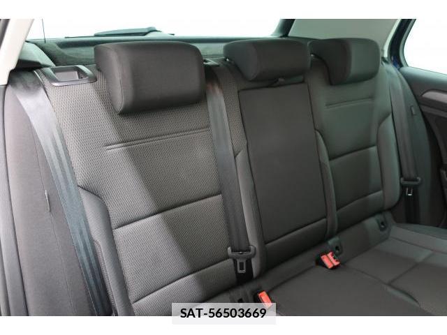 VolksWagen GOLF 2020-06 7793152-15